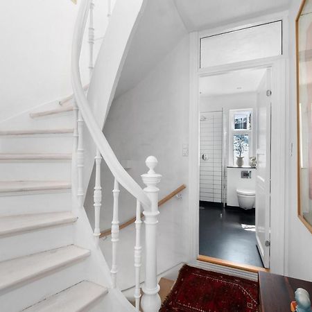 Beautiful Private Apartment, With Garden, Roof Terraze, 150 Square M, 2 Floors, 2 Bedrooms And An Extra Bed In The Livingroom Arhus Luaran gambar